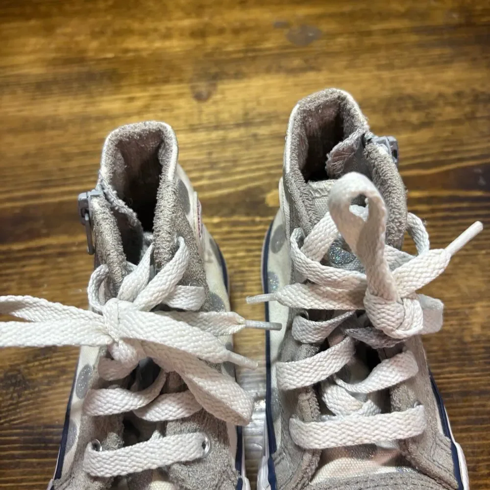 Converse Gray And White Polka Dot‎ Sneakers Size 7